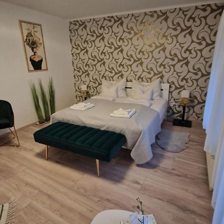 Anida Holiday Home 쇼프론 외부 사진