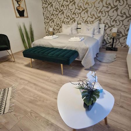 Anida Holiday Home 쇼프론 외부 사진